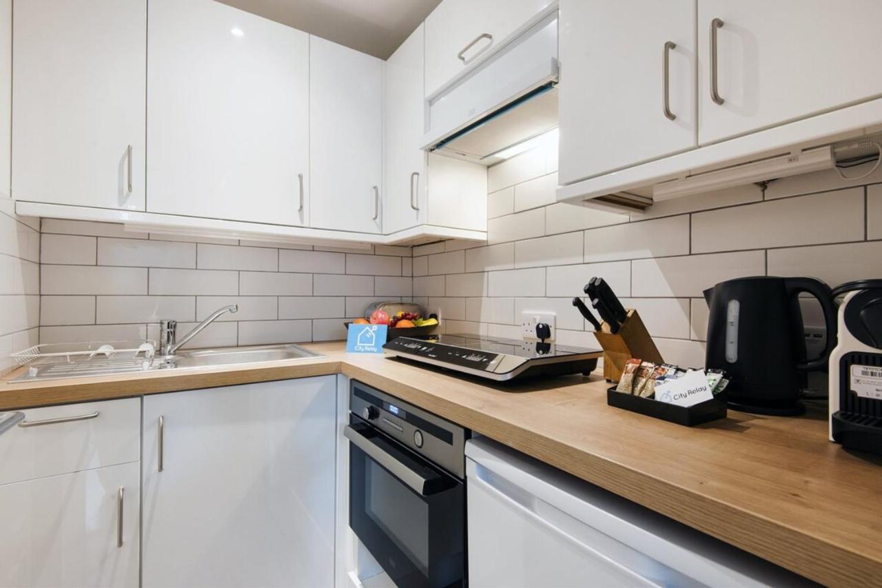 The Lovely Longridge Road Apartment London Exterior photo