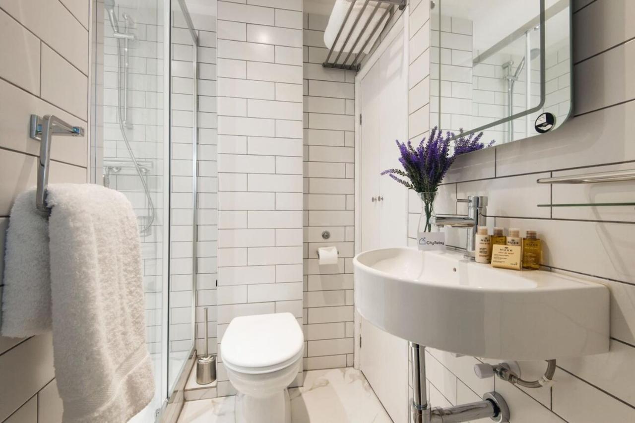 The Lovely Longridge Road Apartment London Exterior photo