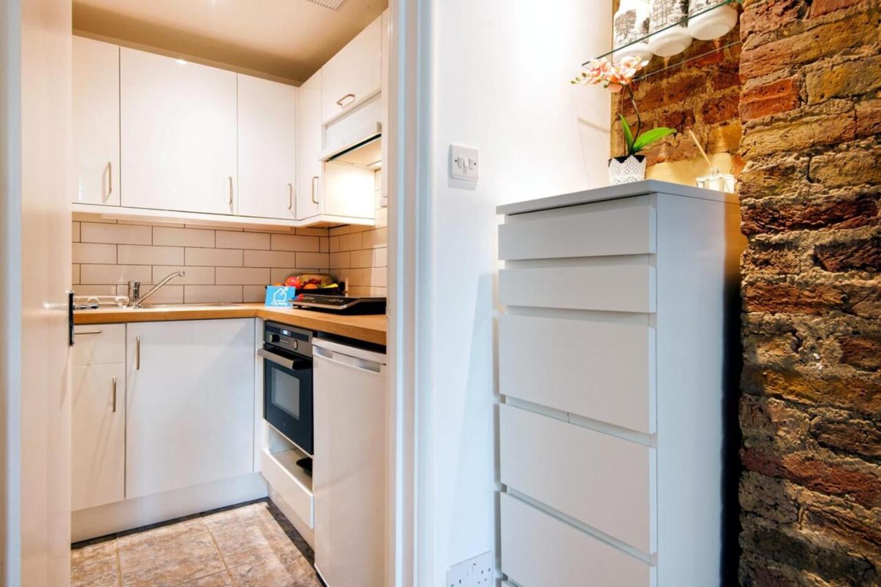 The Lovely Longridge Road Apartment London Exterior photo